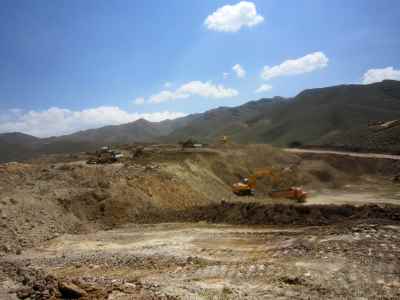 Earthworks of Darre Aloo lead extraction complex in Kerman city